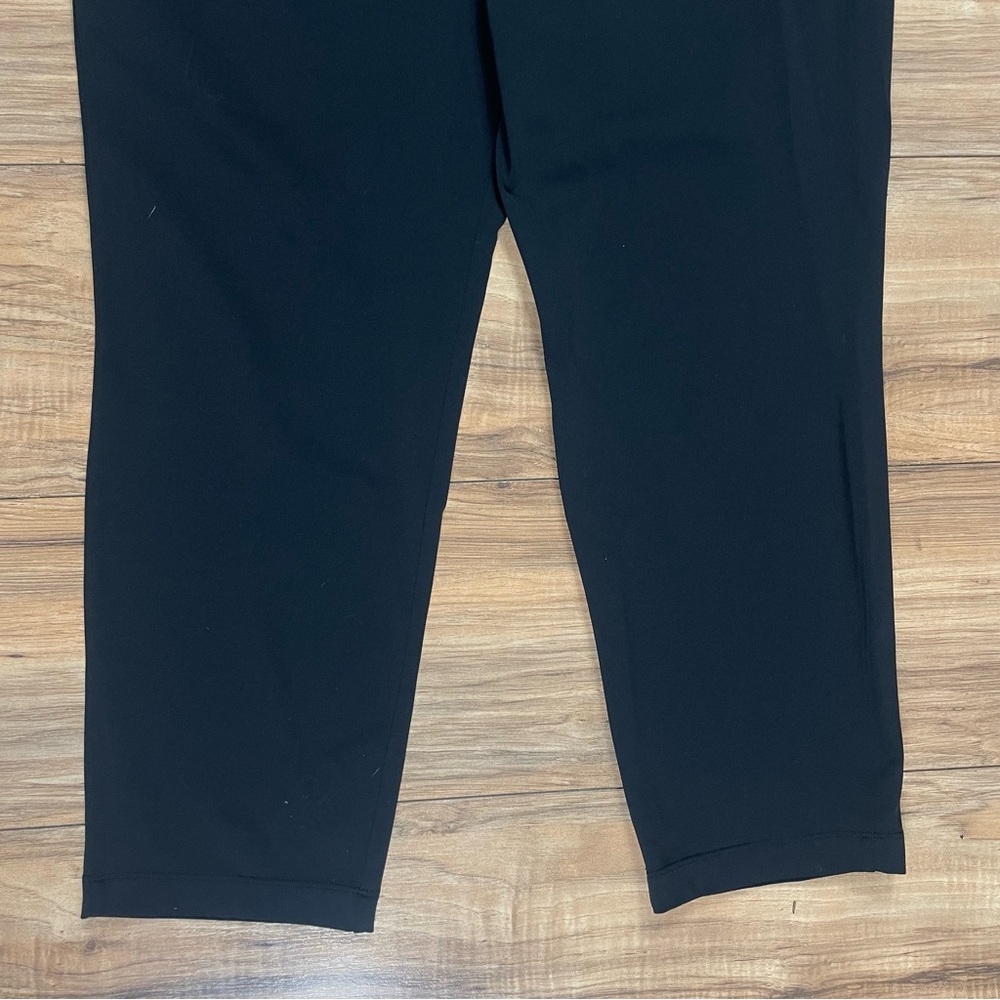 Lululemon On the Fly 7/8 Pant Wide Leg Cropped Women's Size 10 W5BPNS - Picture 5 of 9